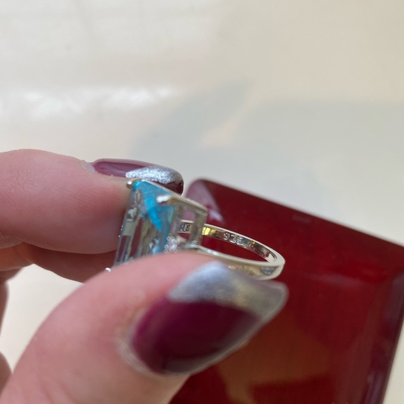 Elegant 925 Silver Aquamarine, Emerald Cut Sz 7&8 - Picture 4 of 5